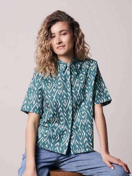 Bleed kurzaermlige Damen Bluse Ikat-Muster